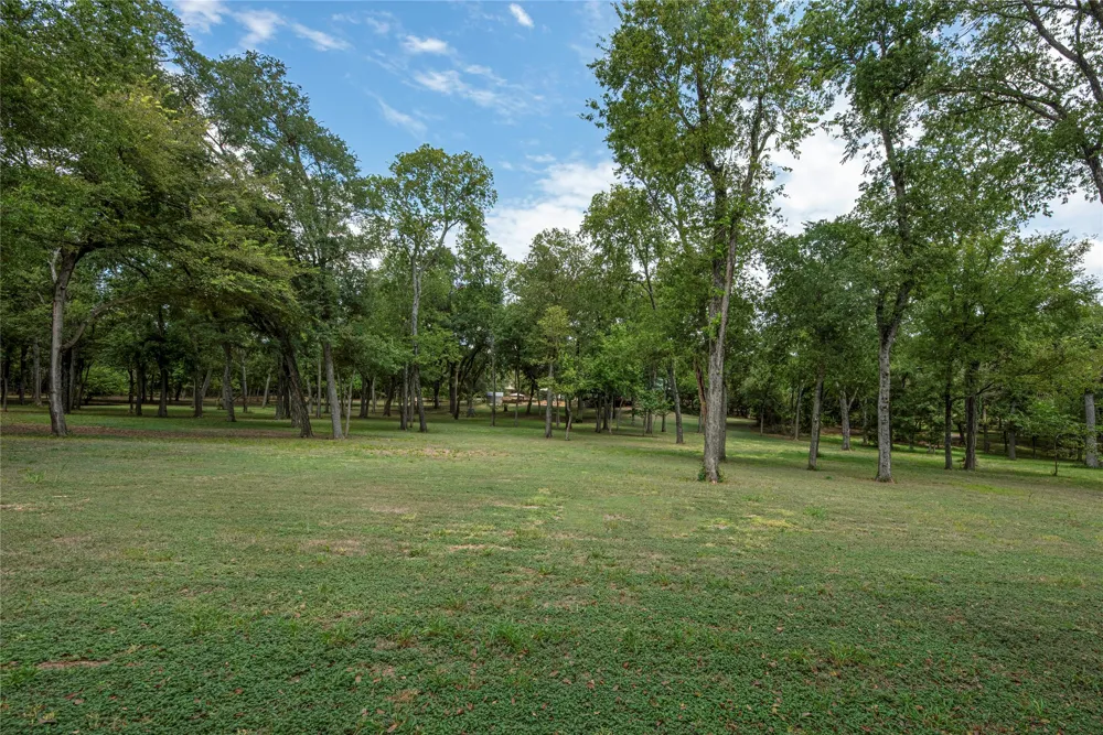 395 County Road 2530 Meridian, TX 76665