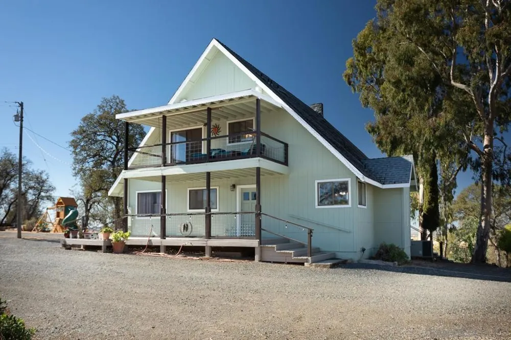 135 Sunny Hills Rd Bangor, CA 95914