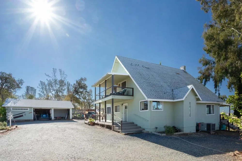 135 Sunny Hills Rd Bangor, CA 95914