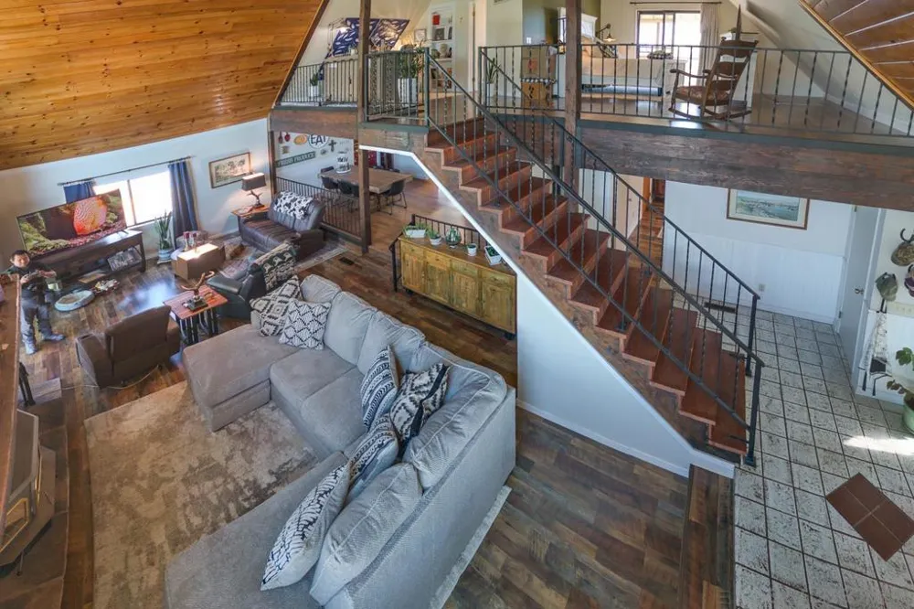 135 Sunny Hills Rd Bangor, CA 95914