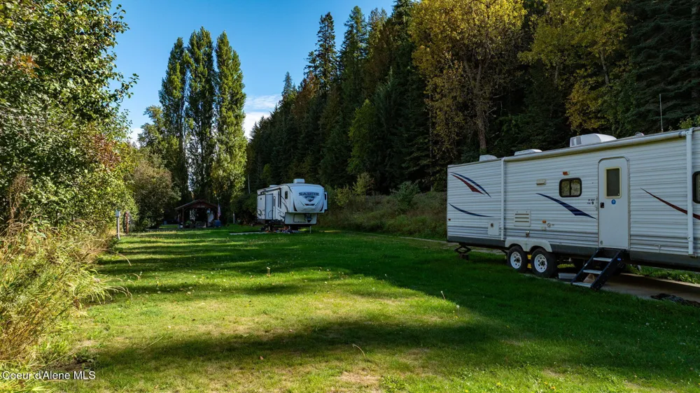 8644 Railroad Grade Road St. Maries, ID 83861