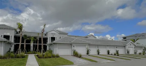 14221 HERITAGE LANDING BOULEVARD #2017