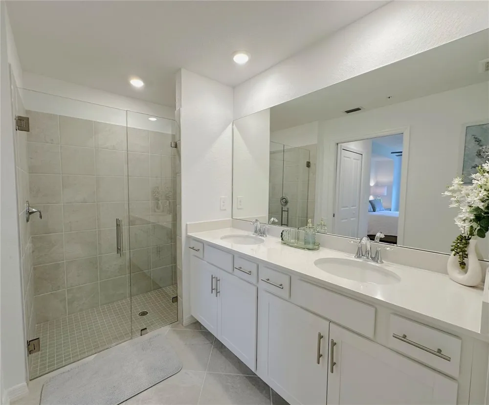 14221 HERITAGE LANDING BOULEVARD #2017 Punta Gorda, FL 33955