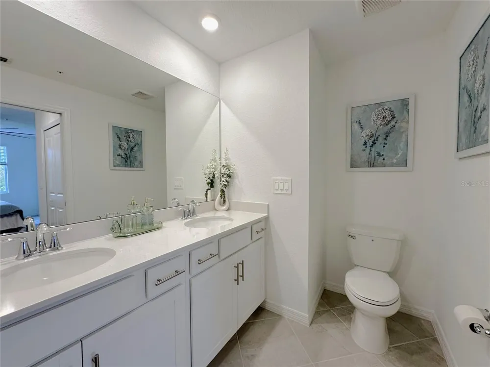 14221 HERITAGE LANDING BOULEVARD #2017 Punta Gorda, FL 33955