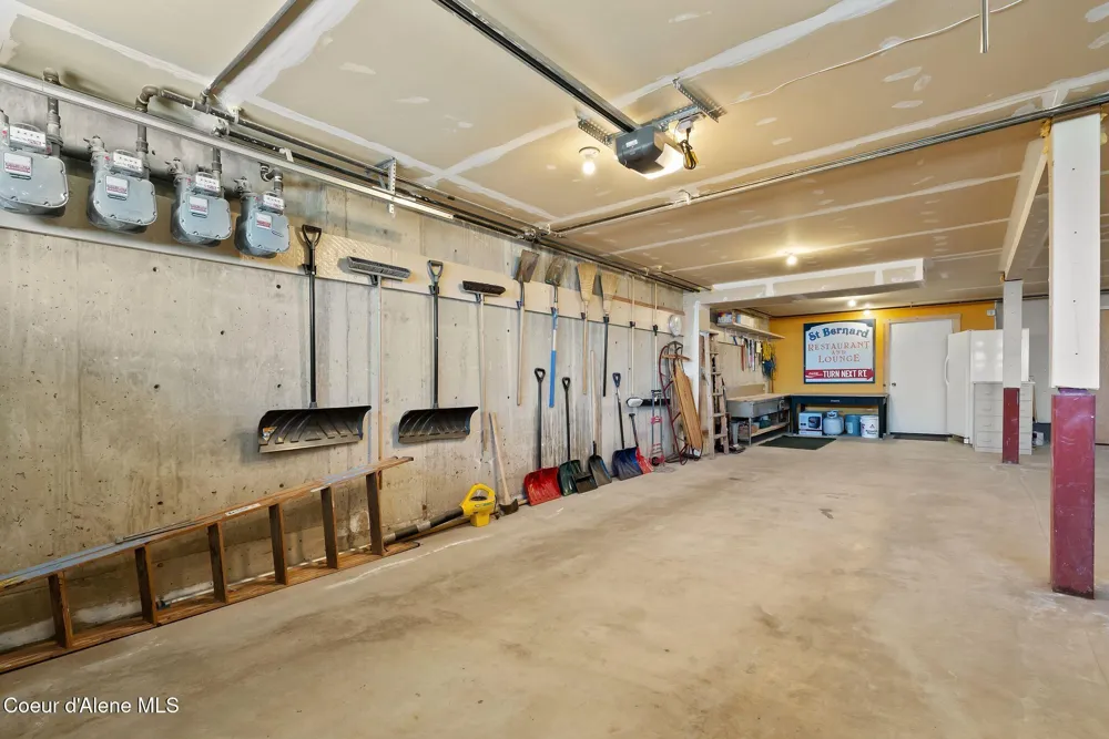155 Crystal Springs Road #401 Sandpoint, ID 83864