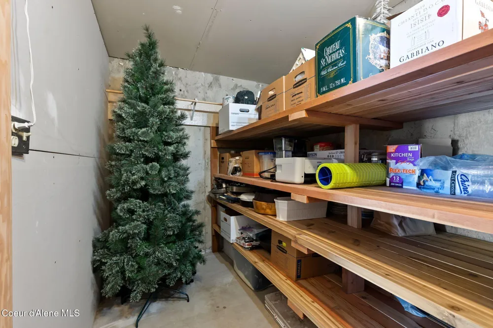 155 Crystal Springs Road #401 Sandpoint, ID 83864