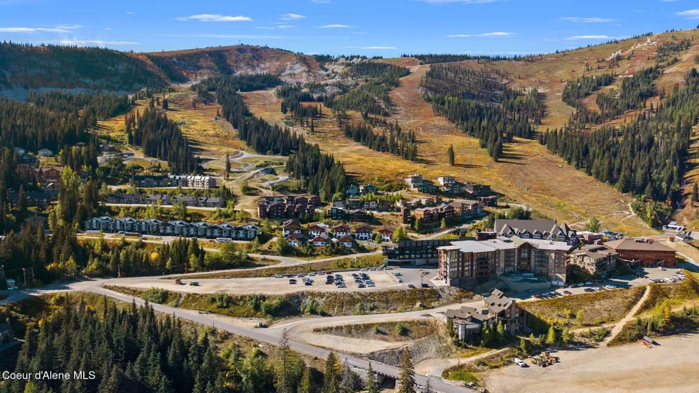 155 Crystal Springs Road #401 Sandpoint, ID 83864