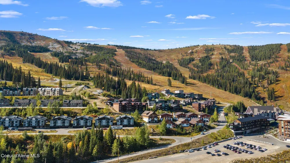 155 Crystal Springs Road #401 Sandpoint, ID 83864