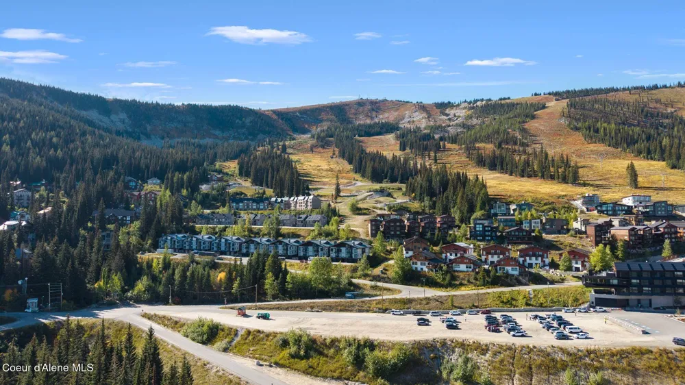 155 Crystal Springs Road #401 Sandpoint, ID 83864