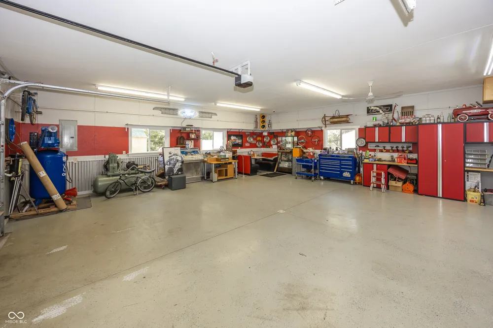 4650 E Shady Lane Mooresville, IN 46158