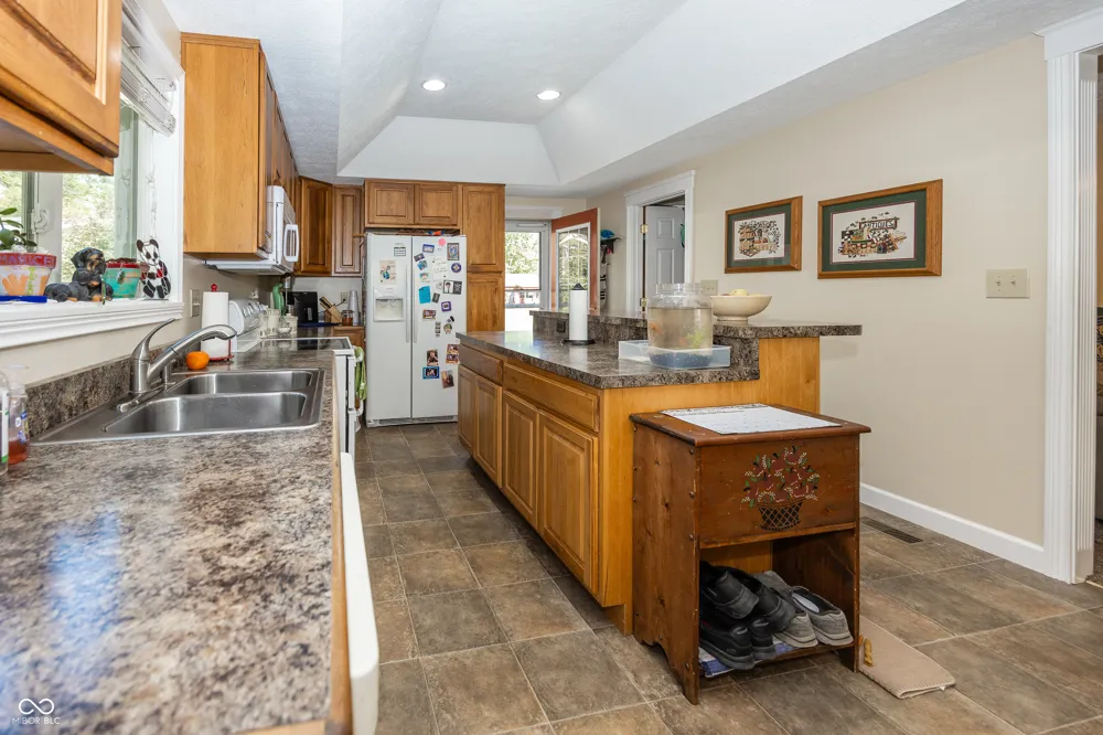 4650 E Shady Lane Mooresville, IN 46158