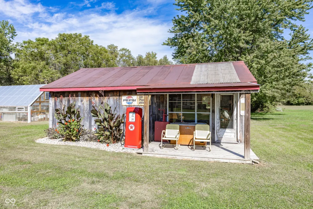 4650 E Shady Lane Mooresville, IN 46158