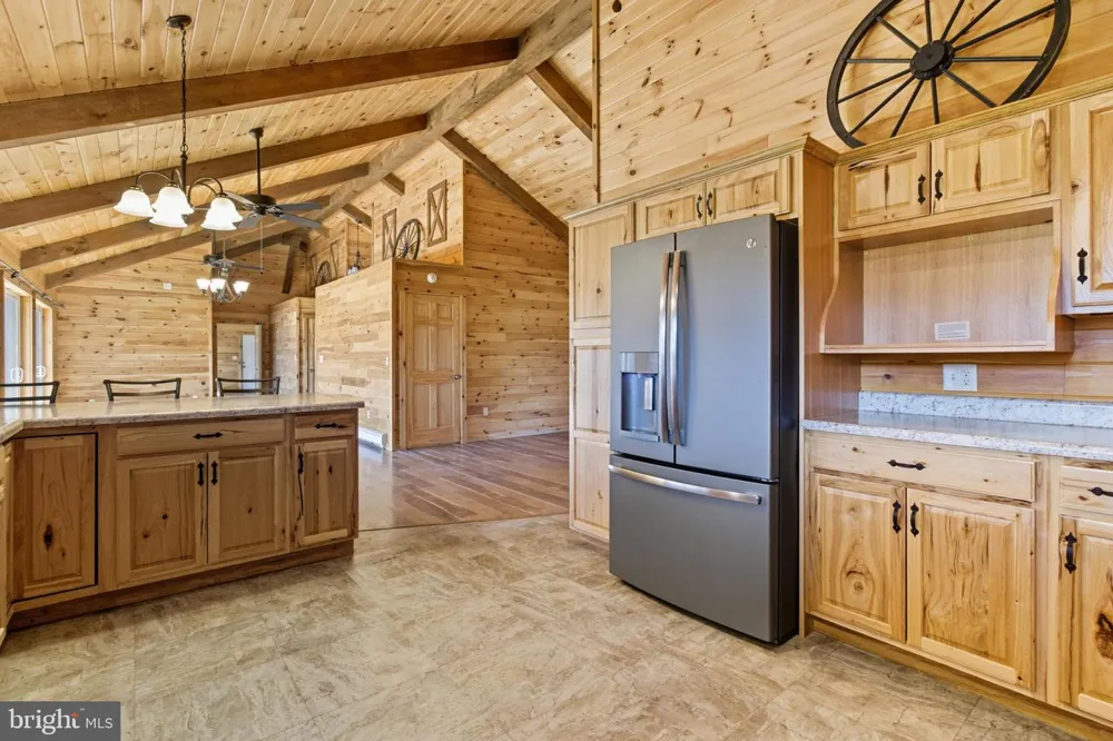 107 LINKIN PARK DRIVE Spring Mills, PA 16875