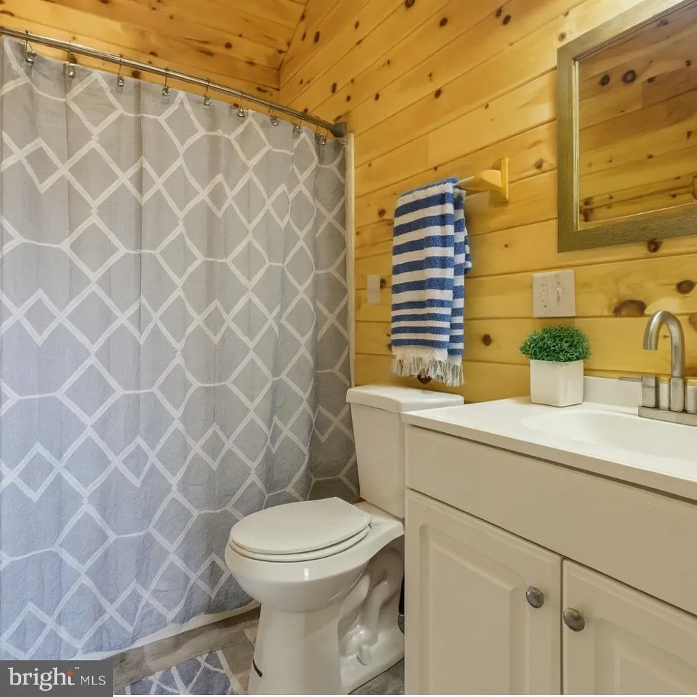 107 LINKIN PARK DRIVE Spring Mills, PA 16875