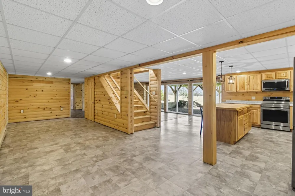 107 LINKIN PARK DRIVE Spring Mills, PA 16875
