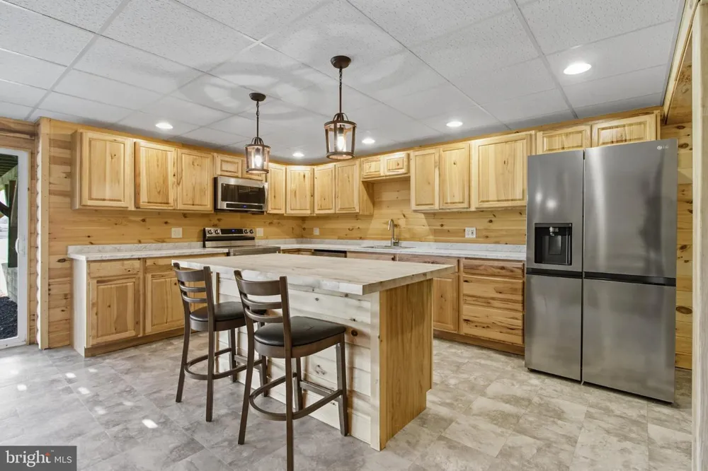 107 LINKIN PARK DRIVE Spring Mills, PA 16875