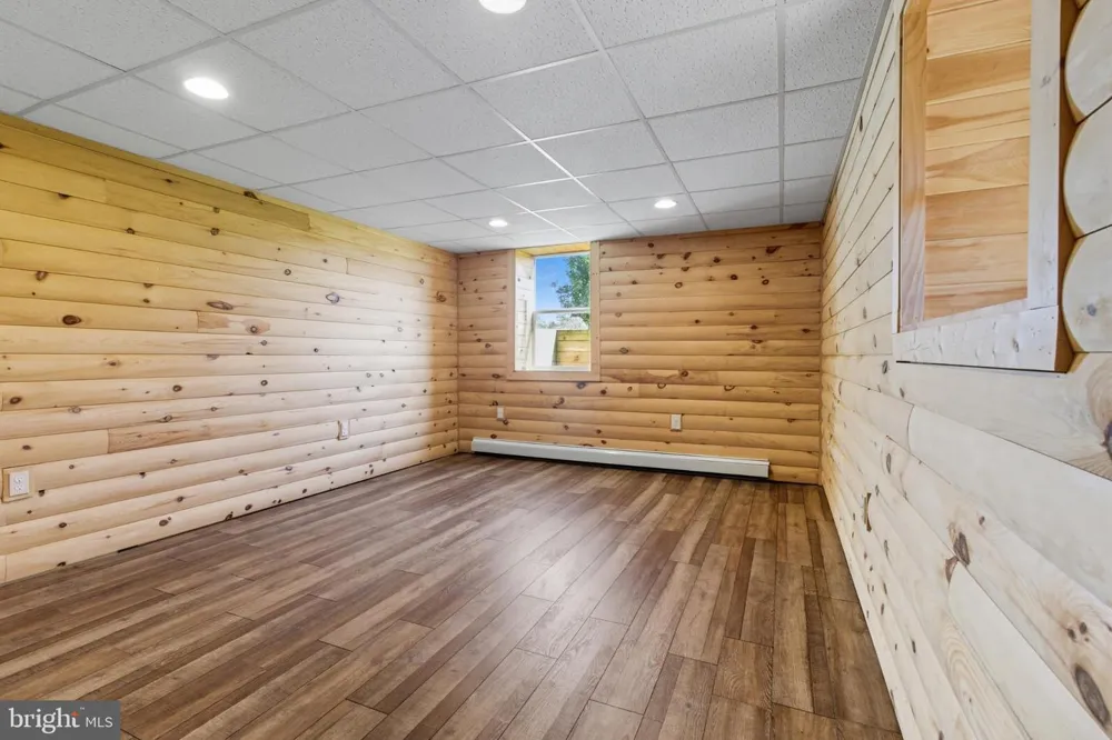 107 LINKIN PARK DRIVE Spring Mills, PA 16875