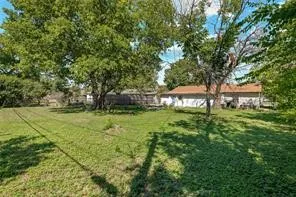 8417 Omaha Drive White Settlement, TX 76108