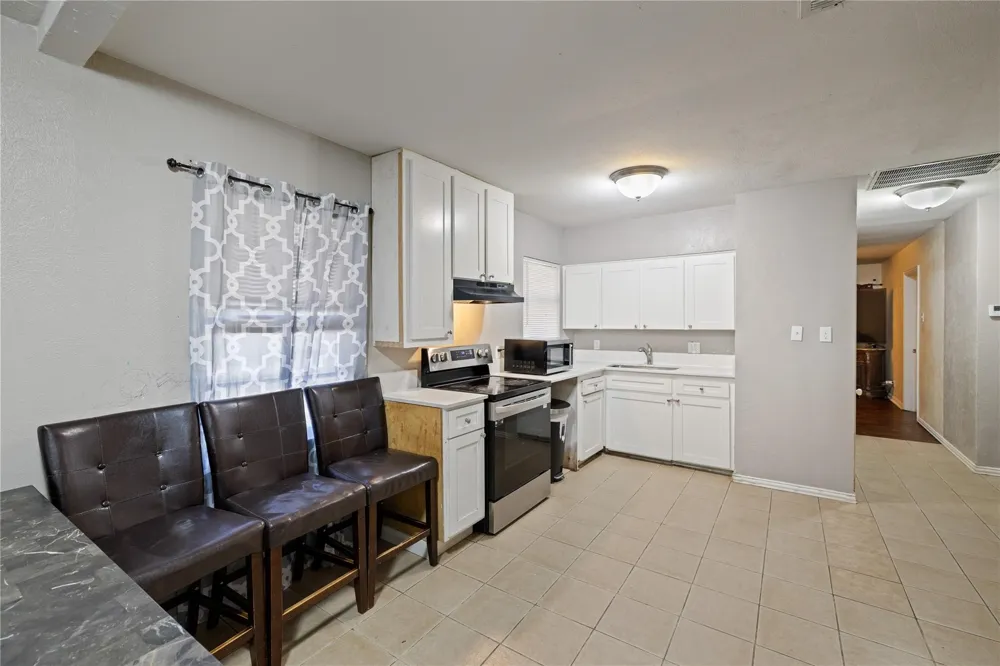 8417 Omaha Drive White Settlement, TX 76108