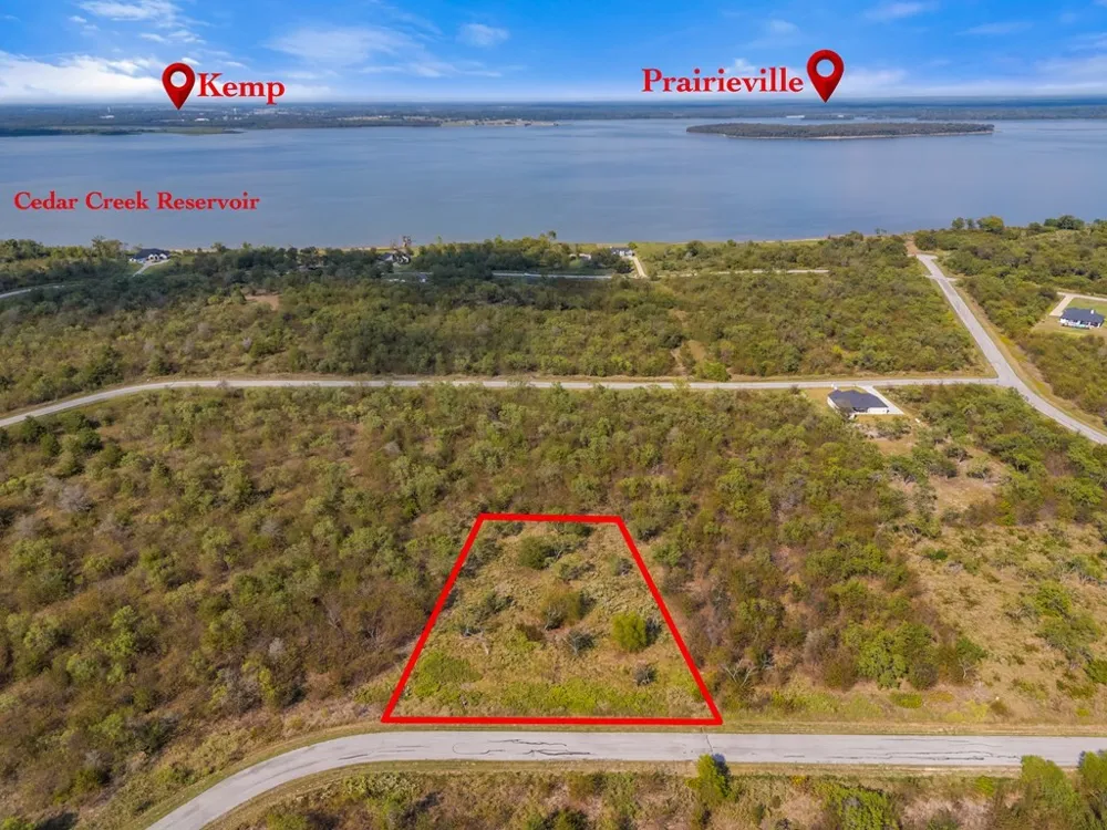 8073 Big Water Lane Kemp, TX 75143