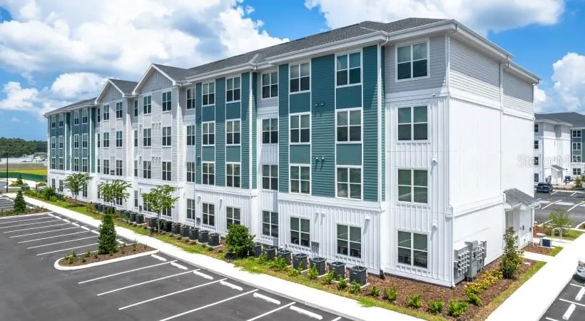 18772 GRAND LIVE OAK BOULEVARD #C3 Land O Lakes, FL 34638