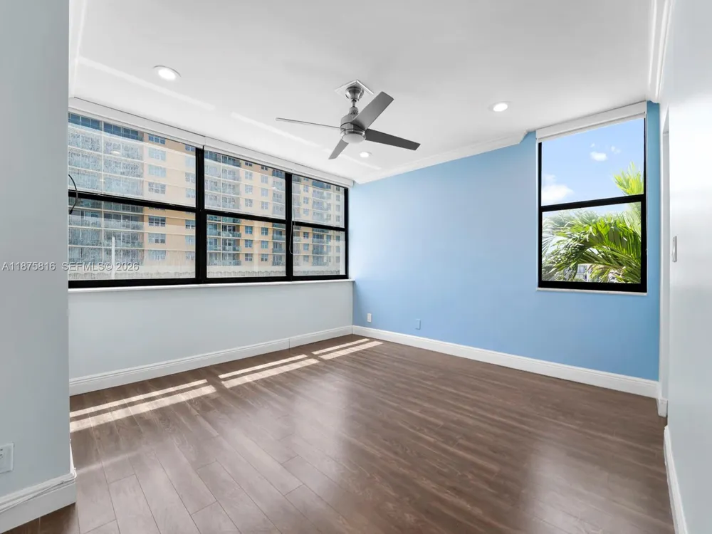 2301 S Ocean Dr #307 Hollywood, FL 33019
