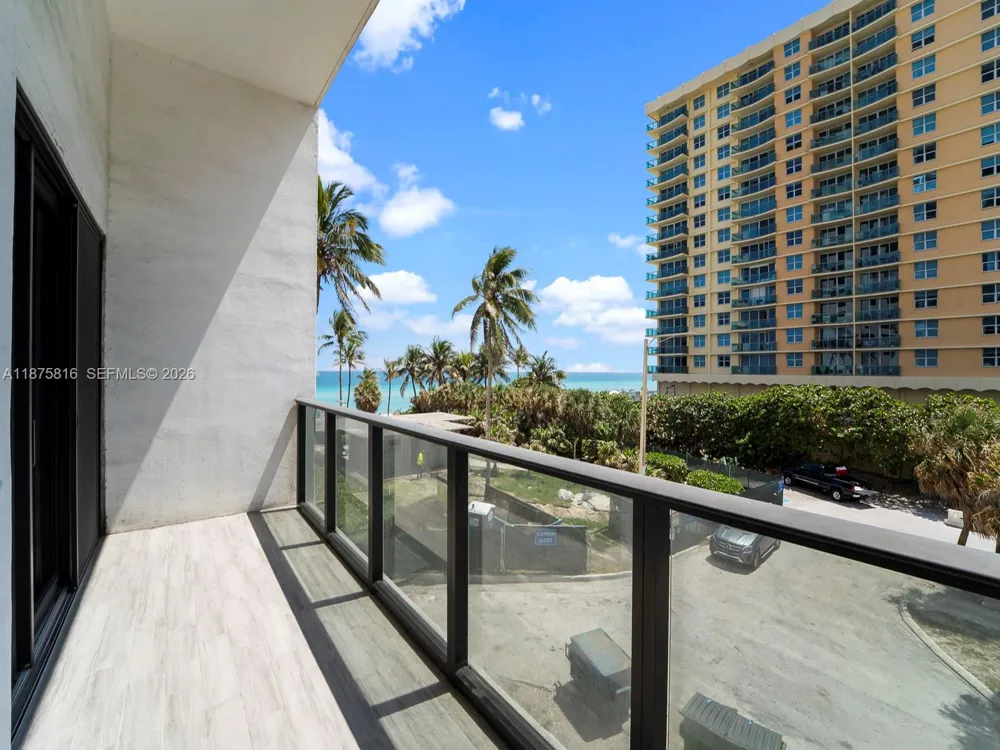 2301 S Ocean Dr #307 Hollywood, FL 33019