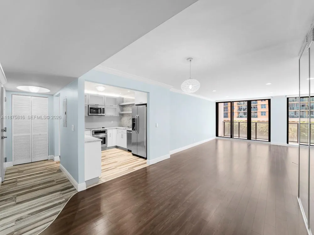 2301 S Ocean Dr #307 Hollywood, FL 33019
