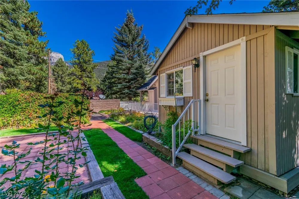 4063 Zugspitz Way Mount Charleston, NV 89124