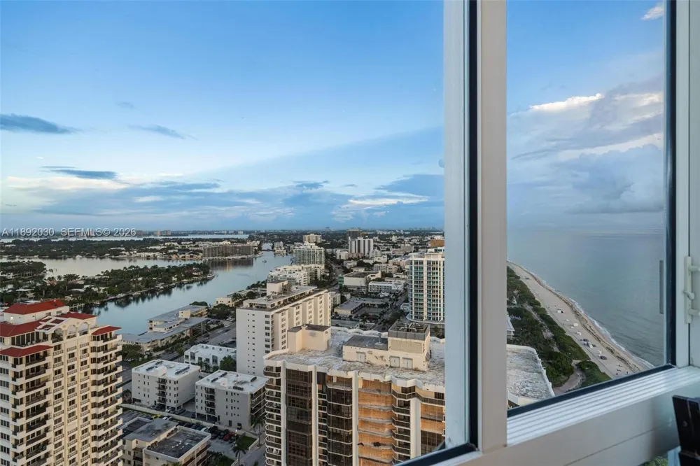 6365 Collins Ave #2901 Miami Beach, FL 33141