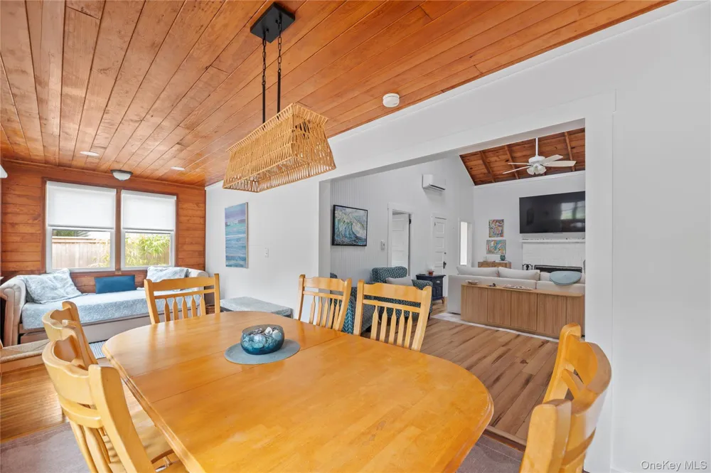 25 Atlantic Avenue Seaview, NY 11770
