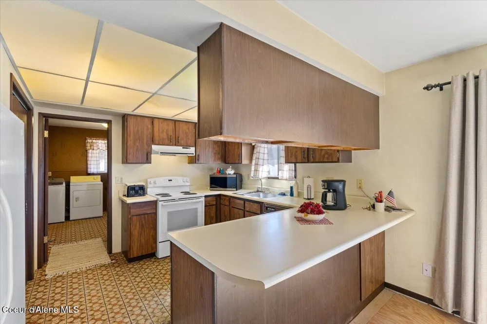 15200 RIMROCK ROAD Hayden, ID 83835