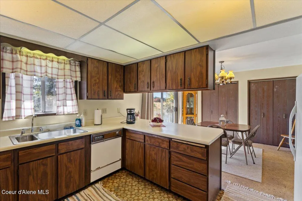 15200 RIMROCK ROAD Hayden, ID 83835