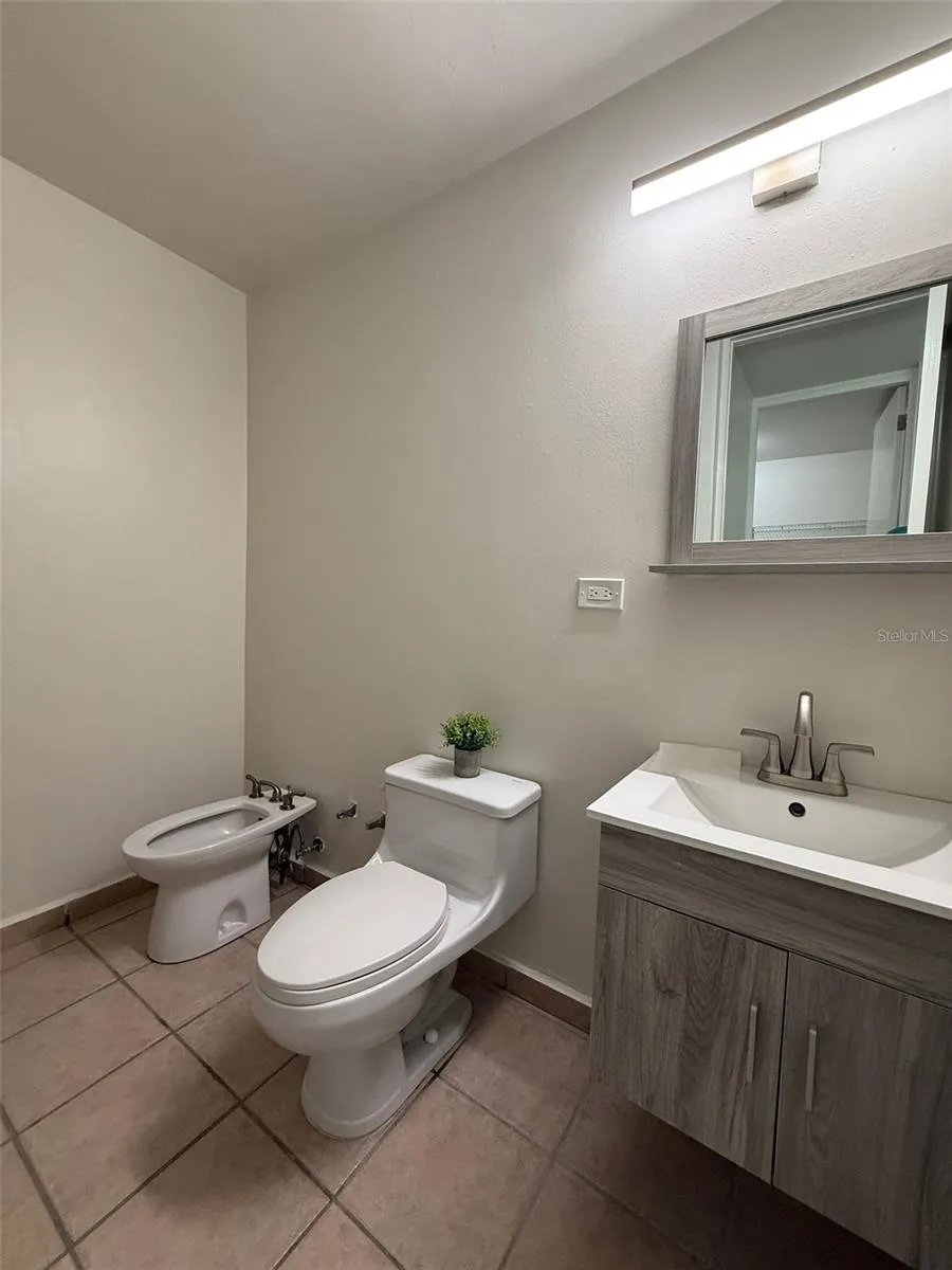 96QJ+3RG CLL LAS COLINAS #301 Rio Grande, PR 00745
