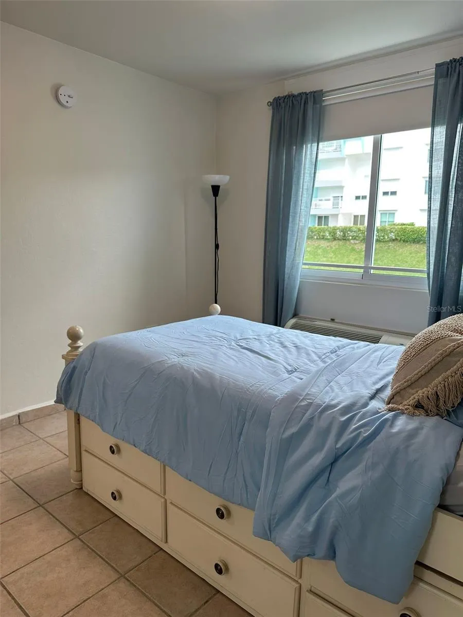 96QJ+3RG CLL LAS COLINAS #301 Rio Grande, PR 00745