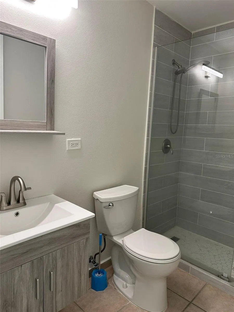96QJ+3RG CLL LAS COLINAS #301 Rio Grande, PR 00745