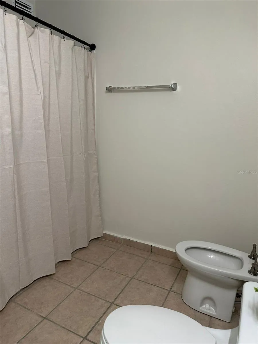 96QJ+3RG CLL LAS COLINAS #301 Rio Grande, PR 00745