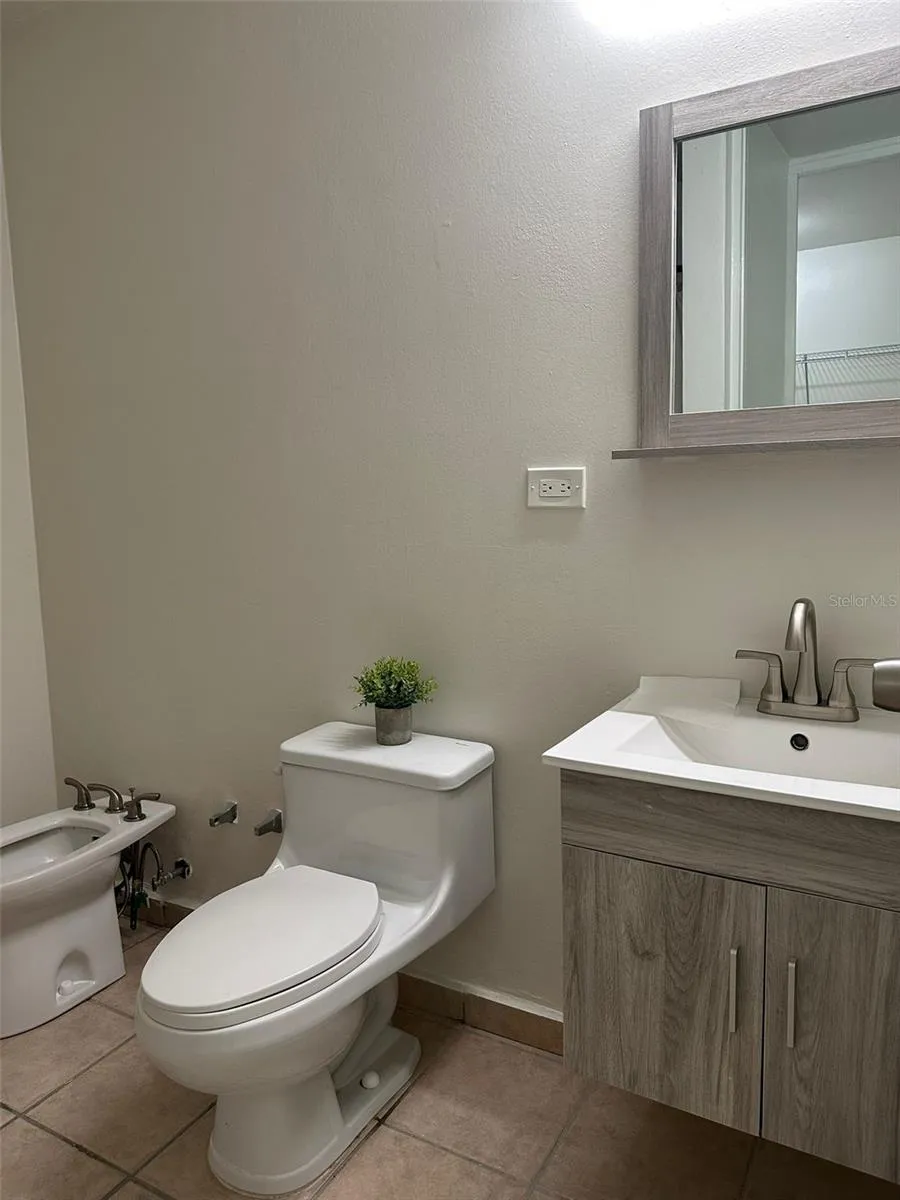 96QJ+3RG CLL LAS COLINAS #301 Rio Grande, PR 00745