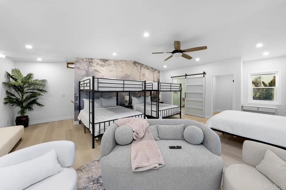 1286 Rippey Street El Cajon, CA 92020