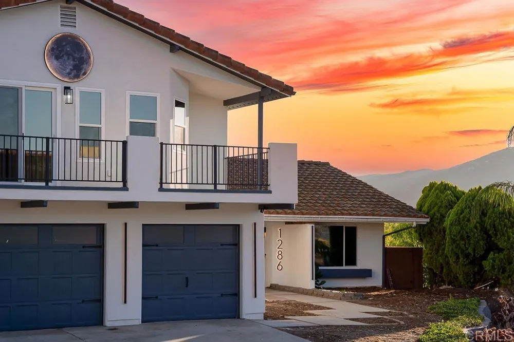 1286 Rippey Street El Cajon, CA 92020