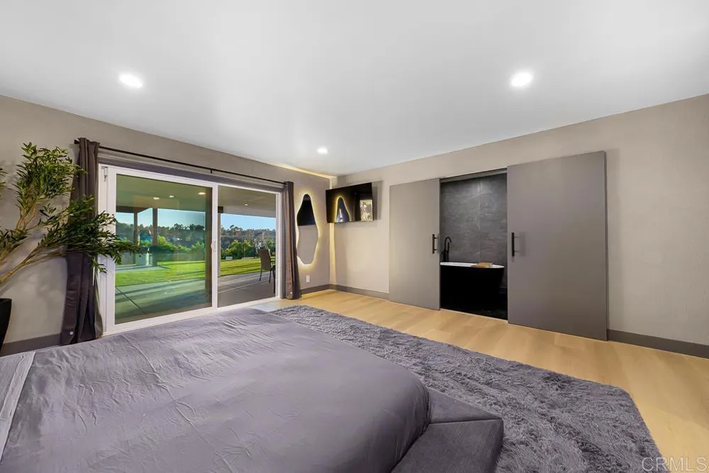 1286 Rippey Street El Cajon, CA 92020