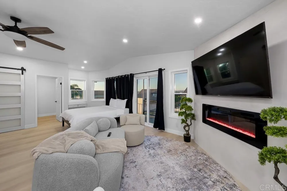 1286 Rippey Street El Cajon, CA 92020