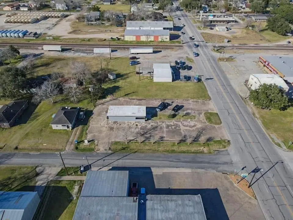 2710 Avenue F Bay City, TX 77414