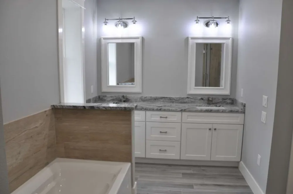 22108 Moulin Drive Briarcliff, TX 78669
