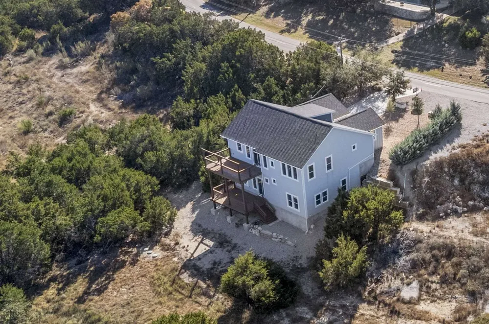 22108 Moulin Drive Briarcliff, TX 78669