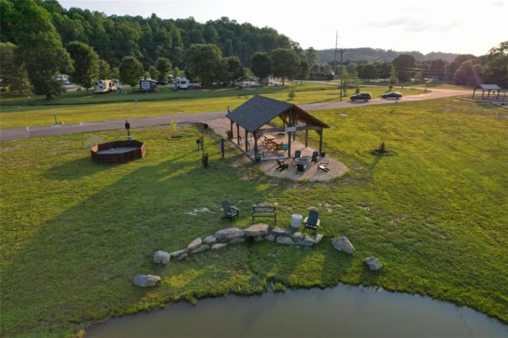 20 Mountain Meadows Circle Morganton, GA 30560
