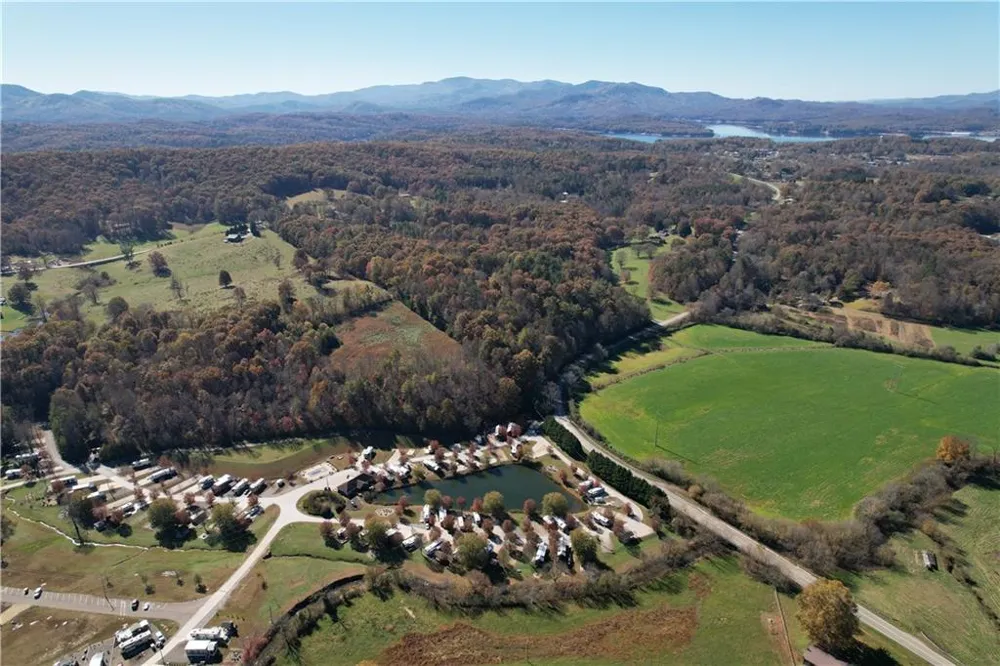 20 Mountain Meadows Circle Morganton, GA 30560