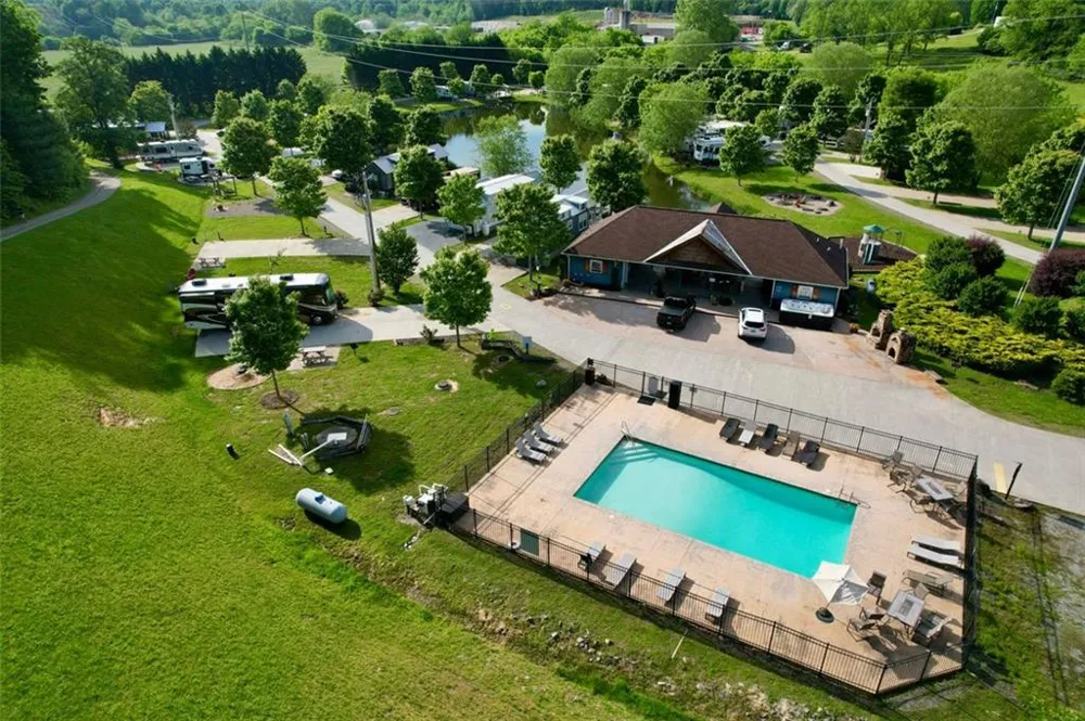 20 Mountain Meadows Circle Morganton, GA 30560