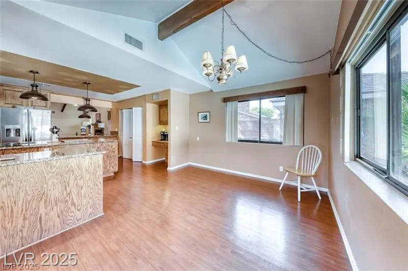 2504 Windjammer Way Las Vegas, NV 89107