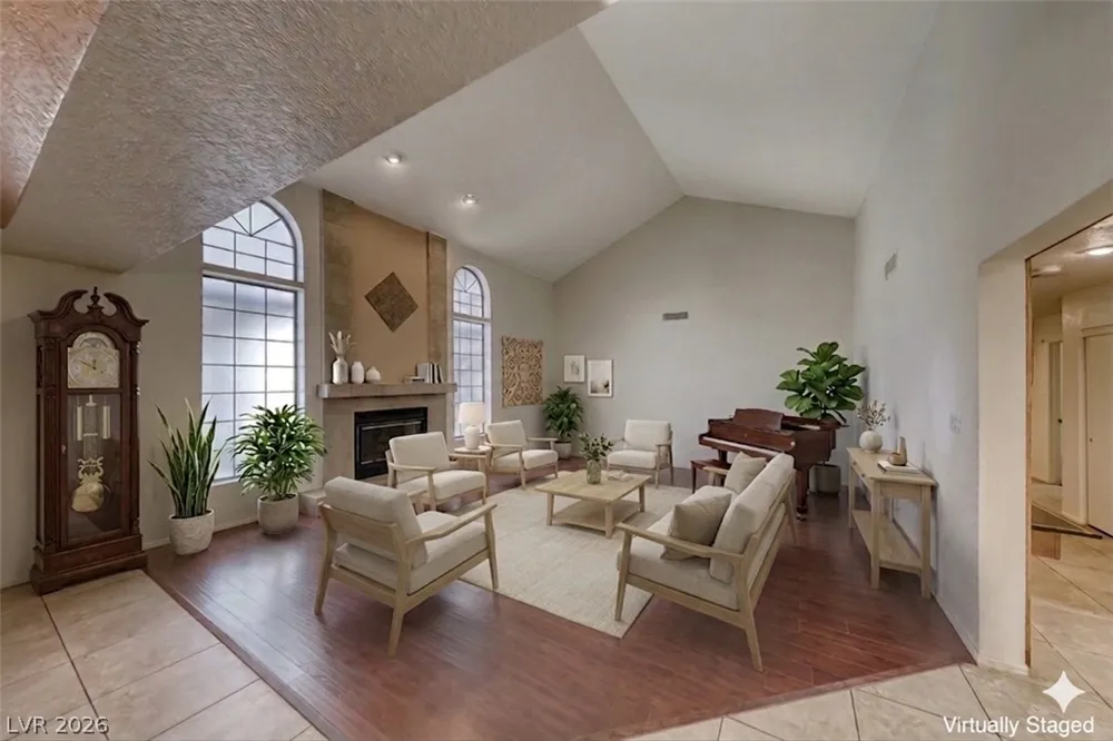 2504 Windjammer Way Las Vegas, NV 89107